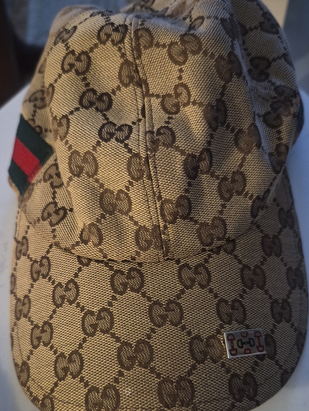 Gucci Brown Beige GG Canvas Baseball Cap with Green-Red Web